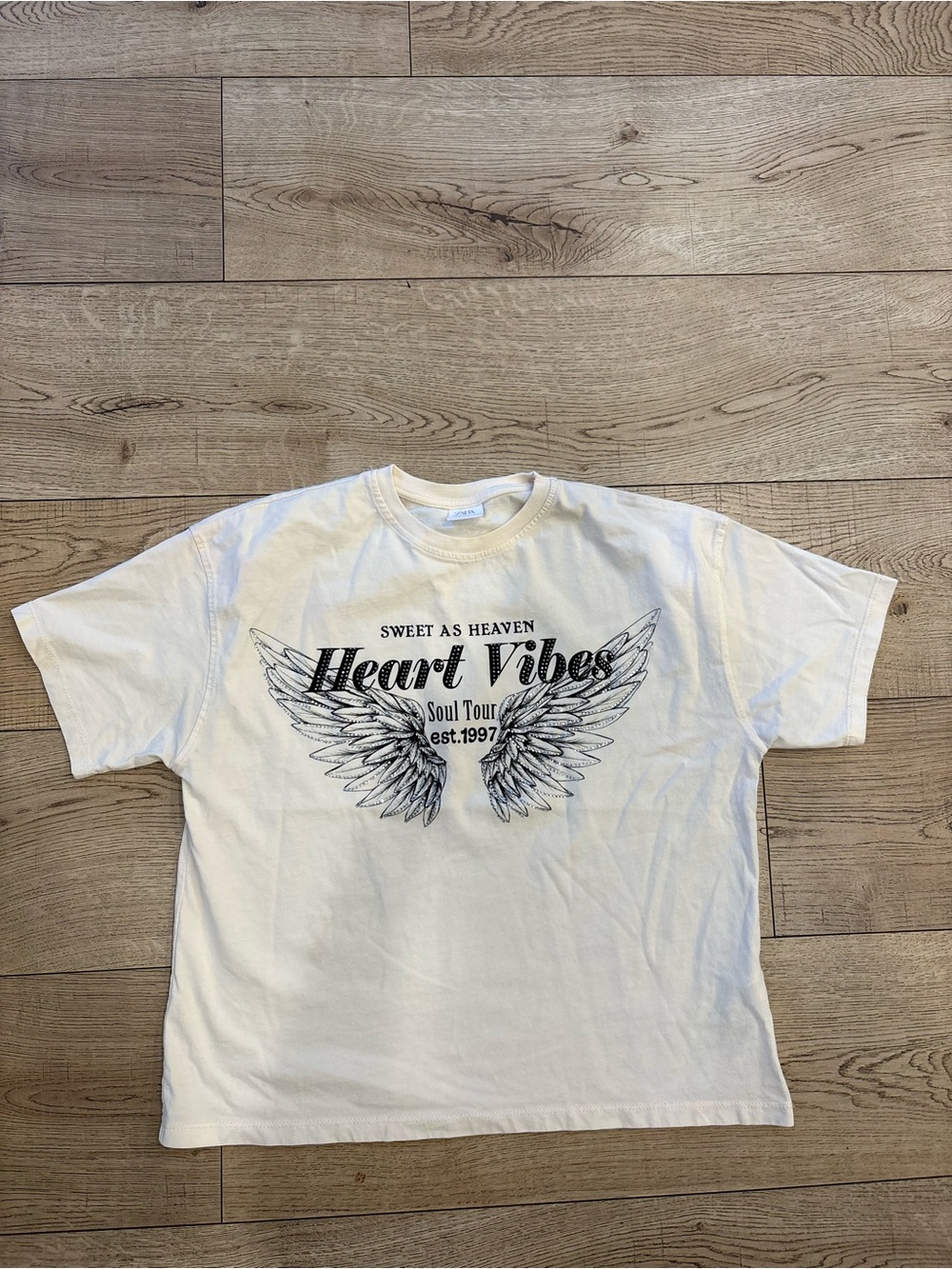 Zara White 'Heart Vibes' Graphic Tee with Black Print